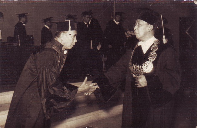 Produksi pengetahuan di era otoritarianisme neoliberal